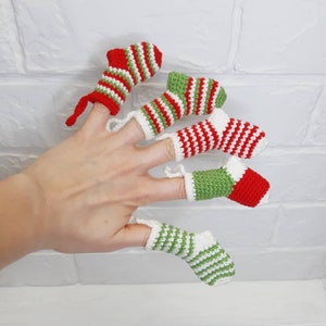 Mini christmas stocking ornament, small christmas stockings garland, mini christmas socks, dollhouse miniature christmas decorations