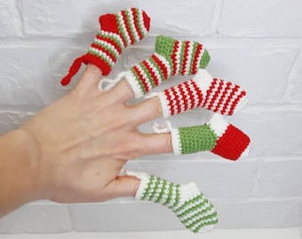 Mini christmas stocking ornament, small christmas stockings garland, mini christmas socks, dollhouse miniature christmas decorations