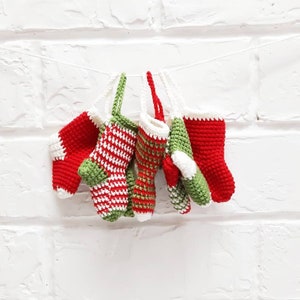 Christmas stocking garland, crocheted mini stockings christmas, christmas socks garlands, mini tiny christmas stockings, small stockings