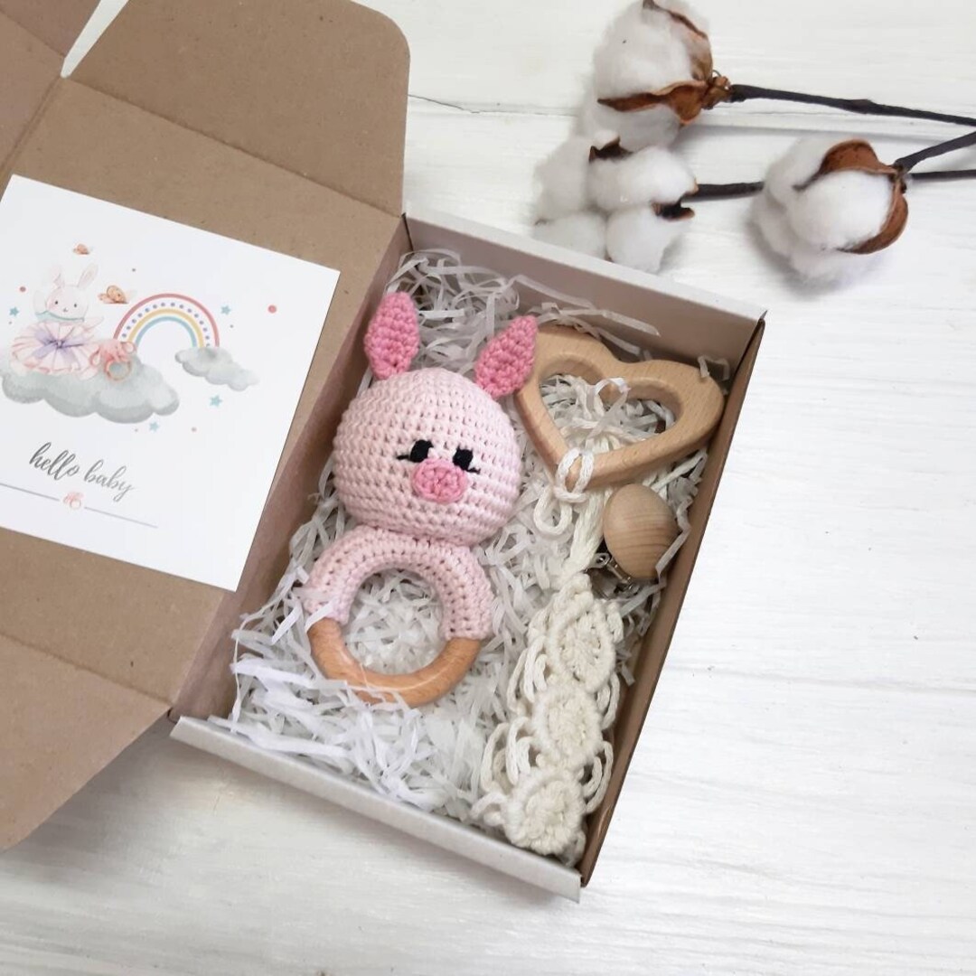 Pink Pig Baby Rattle, Farm Baby Shower Gift, Pink Baby Toy, Knit Pig ...