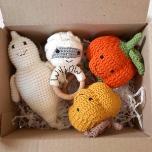 Halloween baby toys, newborn halloween pumpkin rattle, ghost baby rattle, spooky baby toy, horror baby rattle, halloween baby shower favors