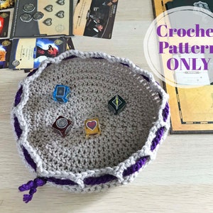 Crochet Dice Bag Pattern, D&D Dice Bag and Rolling Tray with 2 Sizes, RPG Dice Bag of Holding Pattern Digital Download ONLY