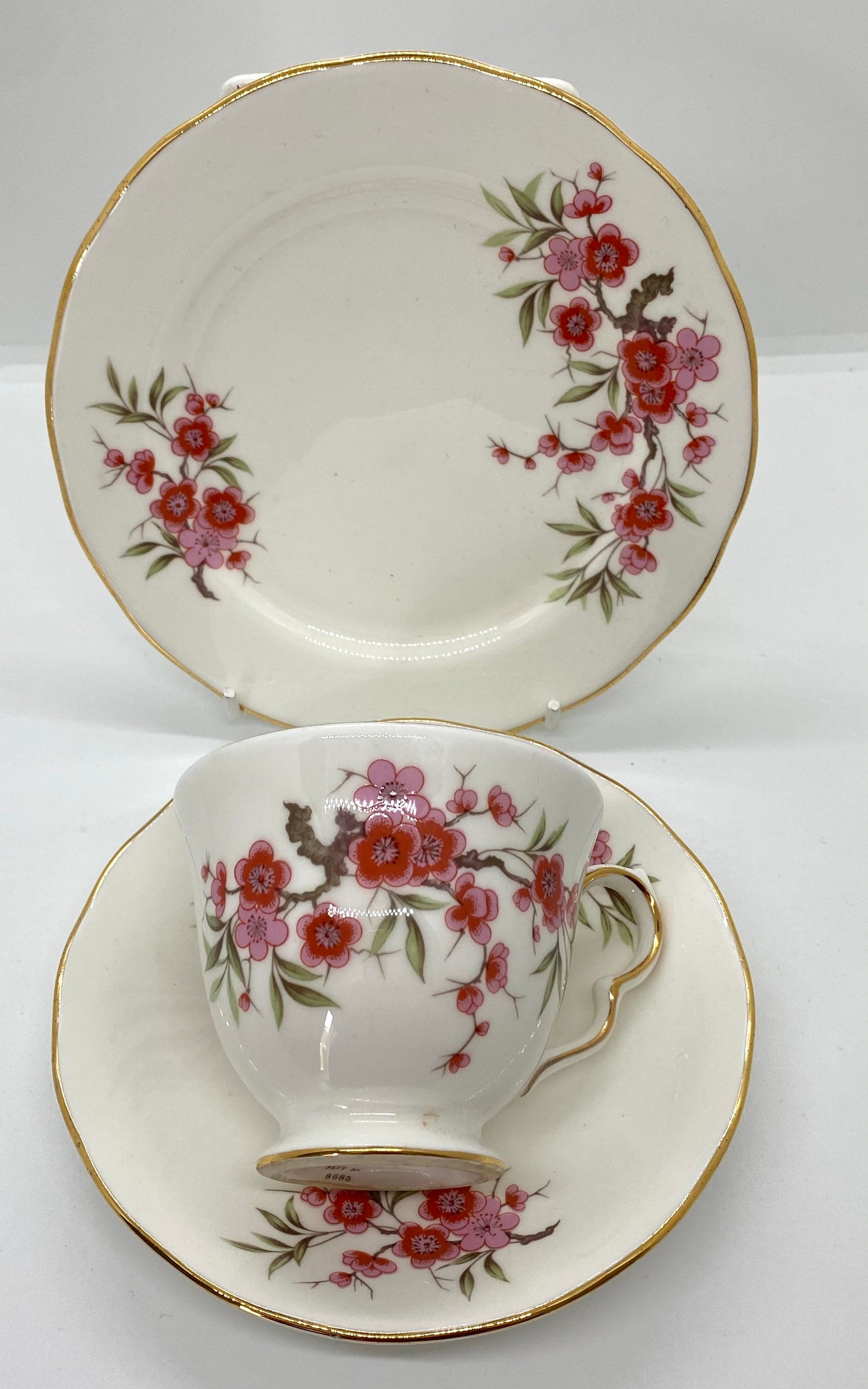 Vintage English bone china trio Queen Anne pattern 8685 cup Etsy