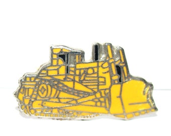 Scraper Caterpillar Excavator Dozer Logo Lapel Pin // Badge grader