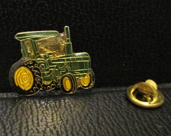 John Deere 2030 Generation II-serien eller 2040-serien 2440 2040 2240 2640 Utility Tractor med ROPS Metall- och emaljhattlås Tillbehörsstift jd