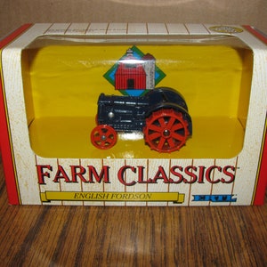 Ertl 1:43 English Ford Fordson Tractor Farm Classics Series Collectible Toy #2626 Die Cast Metal Steel Wheel Wide Front Blue Red