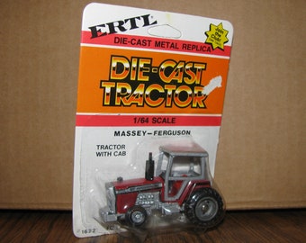 Massey Ferguson 2775 Row Crop Tractor with Cab 1/64 ERTL Toy #1622 Die Cast Metal  Collectible Manufactured 1970&#39;s  Red Black
