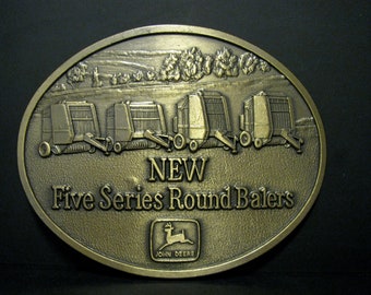 John Deere 535 435 375 335 Five 5 Series Round Hay Baler Brass Belt Buckle 1989 Moline Illinois jd collectible collector NEW