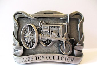 Farmall F12 Tractor Farm Toy Collector 2006 Commemorative Pewter Belt Buckle Limited Edition #168 of 250  5th In Series Collectible