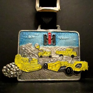 IH International Harvester Bulldozer Dozer Scraper Tractor Dump Truck Wheel Loader Construction Pocket Watch Fob RISH Equipment Company