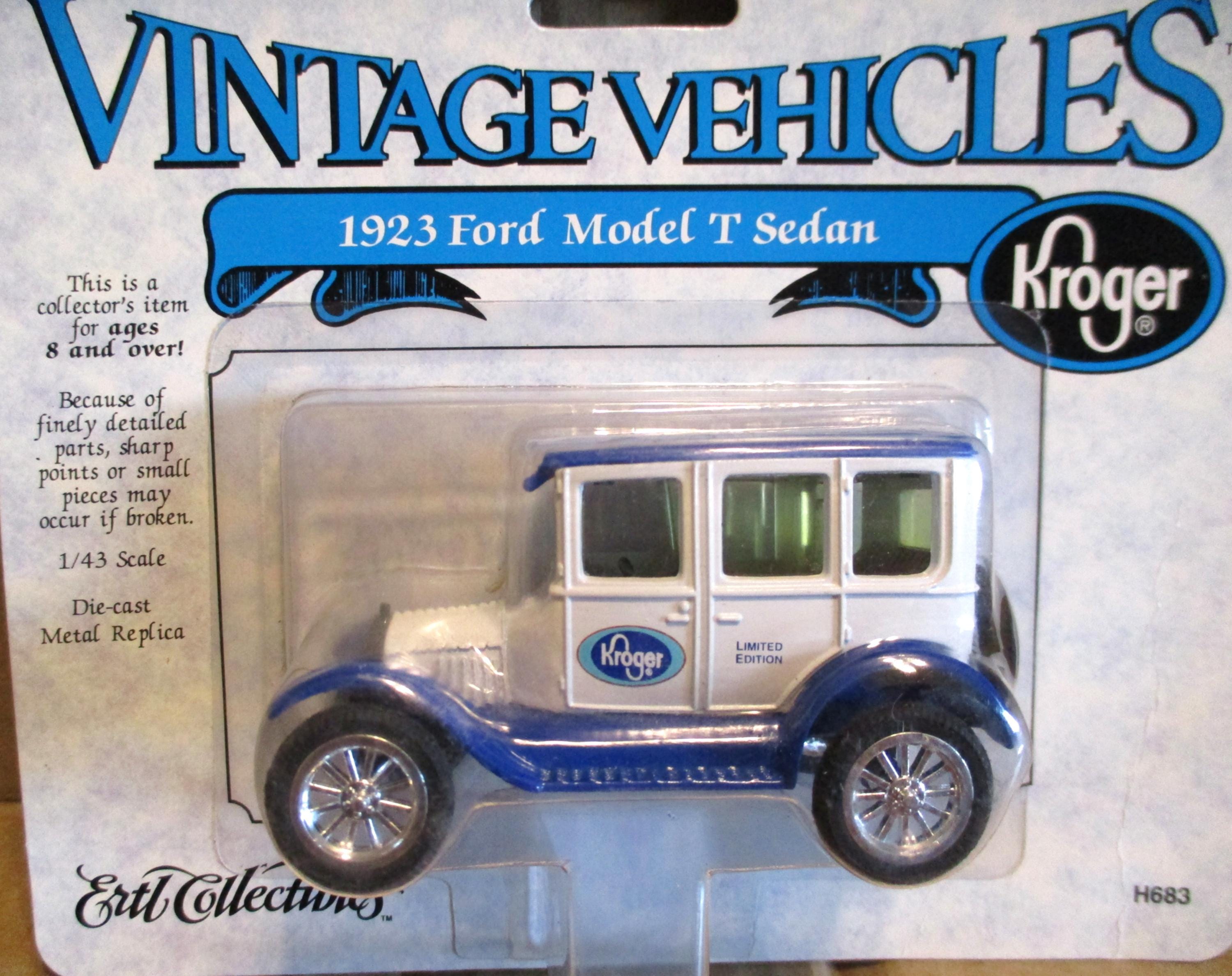 1923 Ford Model T Sedan Car Auto KROGER 1997 Vintage Vehicles Ertl
