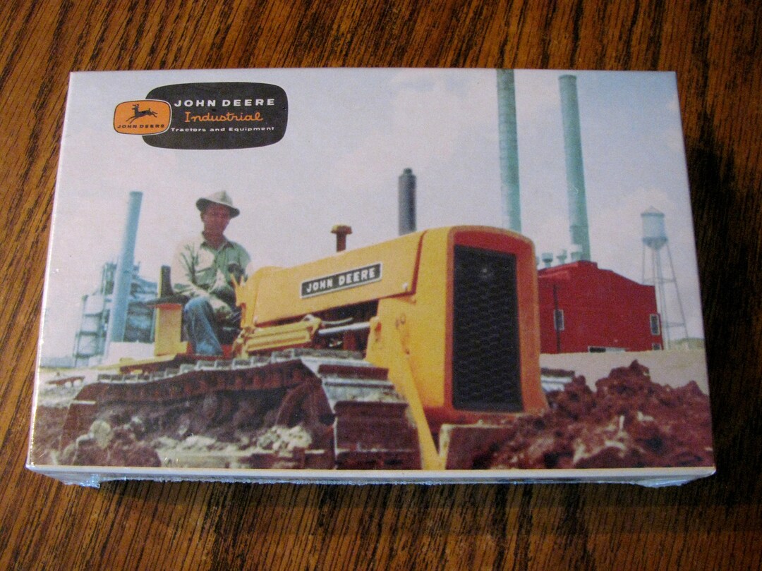 John Deere Model 440 Crawler Tractor Bulldozer Jigsaw Puzzle Made by