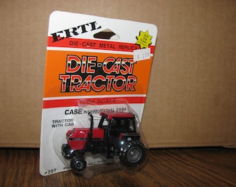 Case IH International 2594 Row Crop Tracteur avec cabine 1/64 ERTL Jouet #227 Die Cast Metal 94 Series Collectible Fabriqué dans les années 1980 Rouge Noir