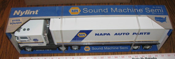 nylint napa tractor trailer