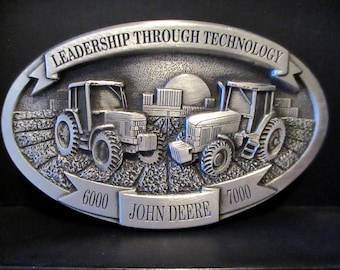 John Deere Waterloo Iowa 7000 6000 Tractor Introduction 1992 Pewter Belt Buckle 6200 thru 6900 & 7200 - 7800 Leadership Through Technology
