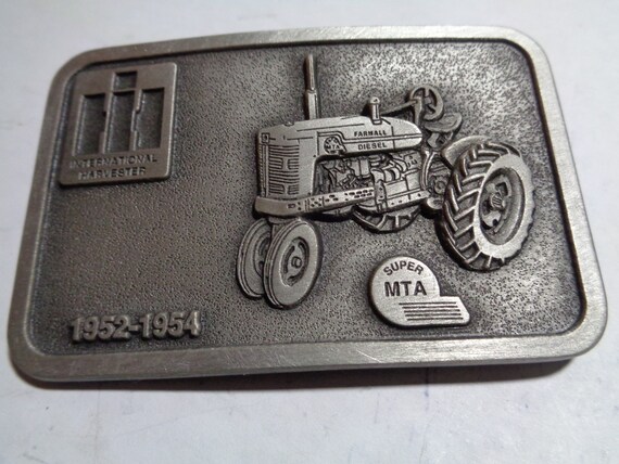 International Harvester Farmall Super H farm tractor Key Fob