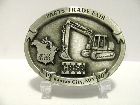 J I Case Excavator Pewter Belt Buckle 1990 Parts Trade Fair Kansas City MO GIFT Edition Serial No. 114 Manufactured by Spec Cast Dyersville