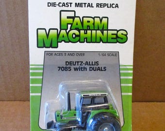 Deutz Allis 7085 Row Crop Tractor WITH DUALS Ertl Toy #2234 Die Cast Metal 1988 Farm Vehicle Lime Green & Black 7100 Series
