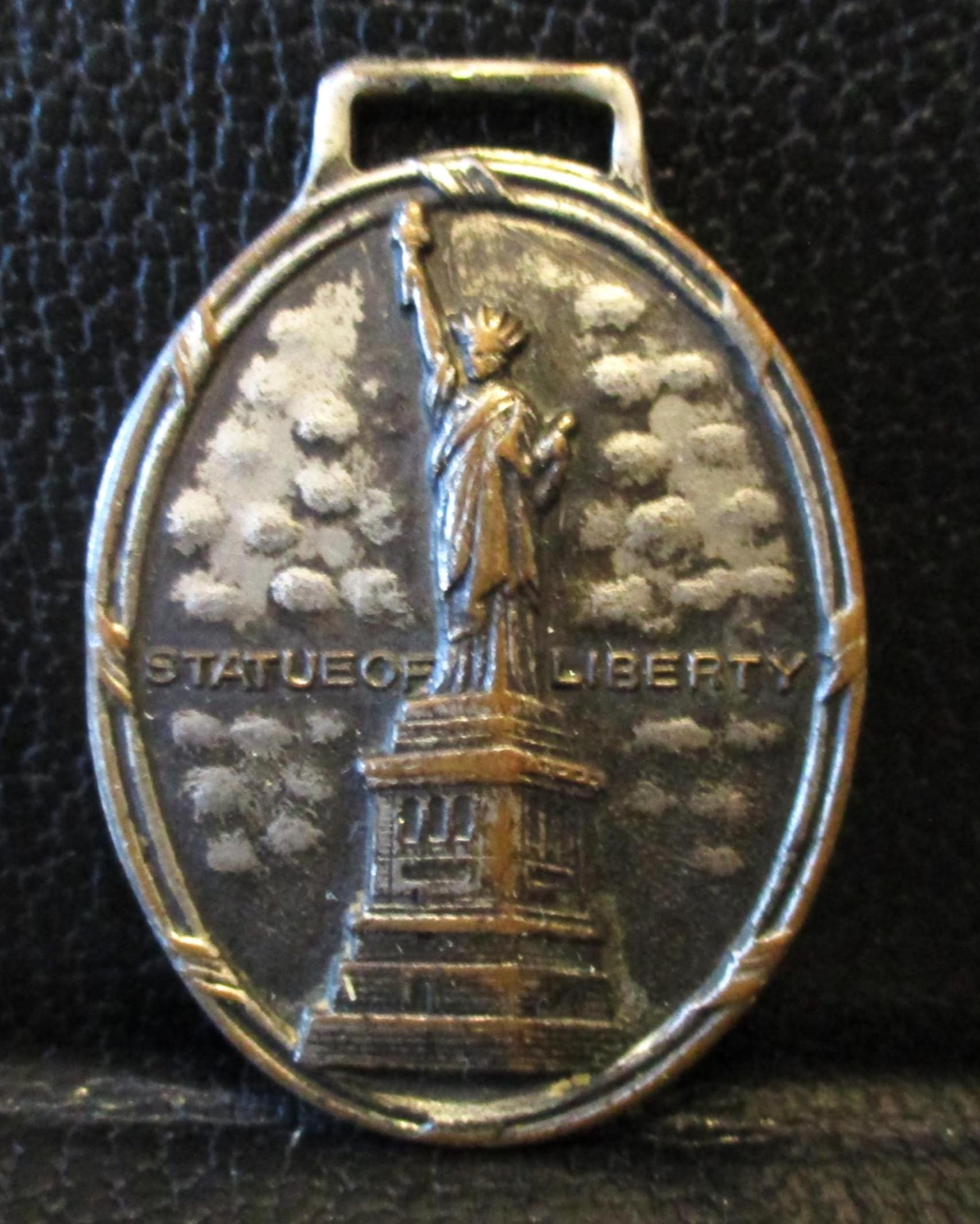 Vintage Statue of Liberty New York NY Pocket Watch Fob Collectible