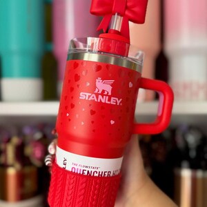 NICOLE (Red Pearl) | Cable Knit Sweater | Silicone Tumbler Boot