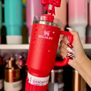 NICOLE (Red Pearl) | Cable Knit Sweater | Silicone Tumbler Boot