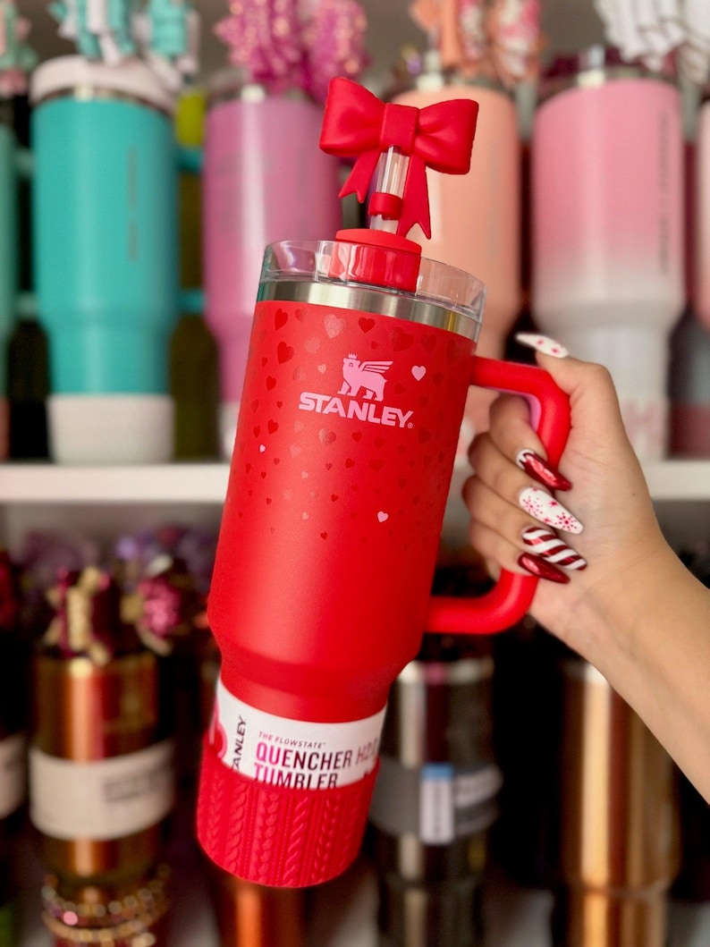 NICOLE (Red Pearl) | Cable Knit Sweater | Silicone Tumbler Boot