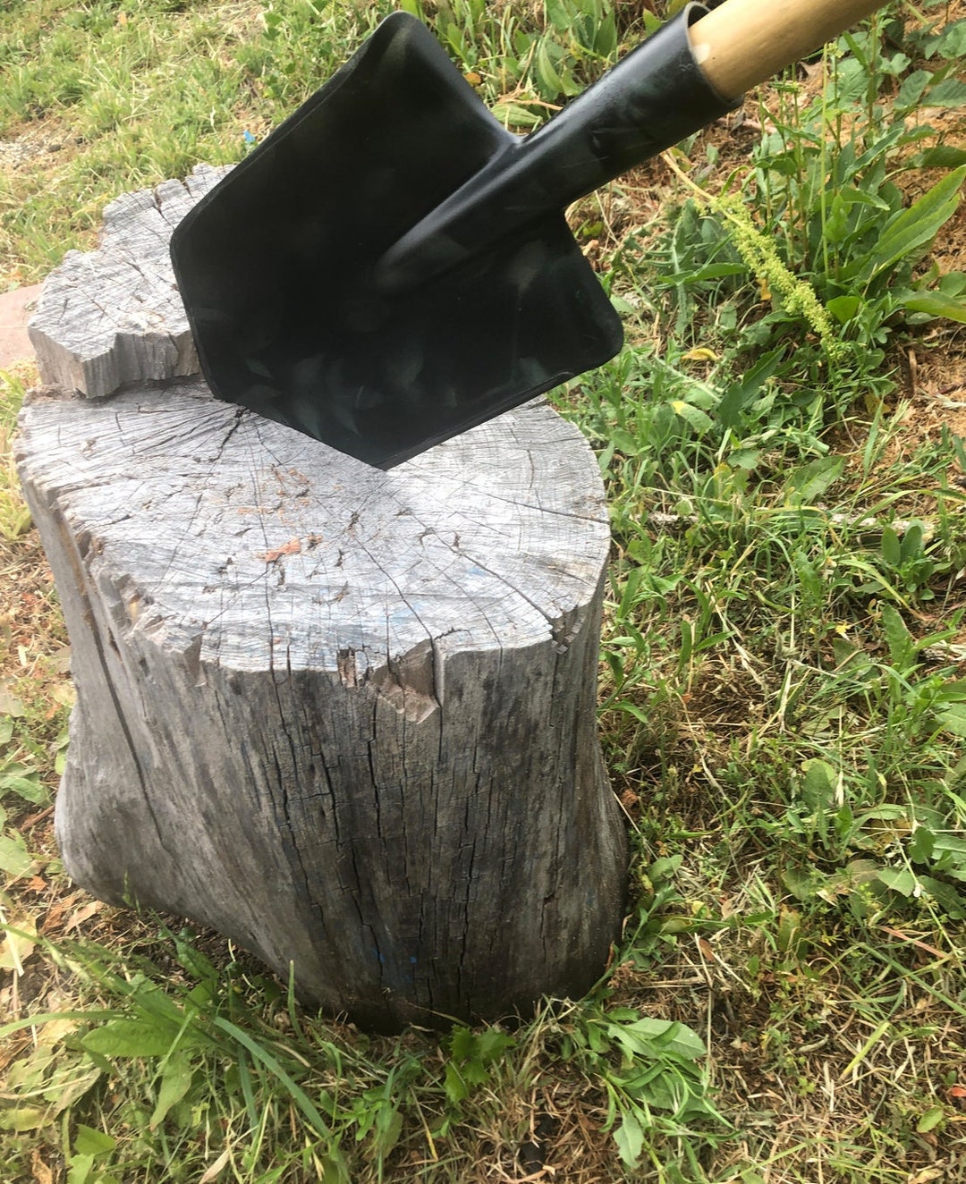 Edgeguard for Sharpened Shovels, and Serrated Machetes. Camping