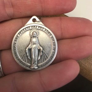Large Miraculous Medal 1.50 Inch w/chain