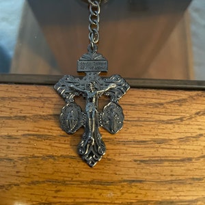 3-Way Pardon Crucifix Key Chain (Gunmetal)