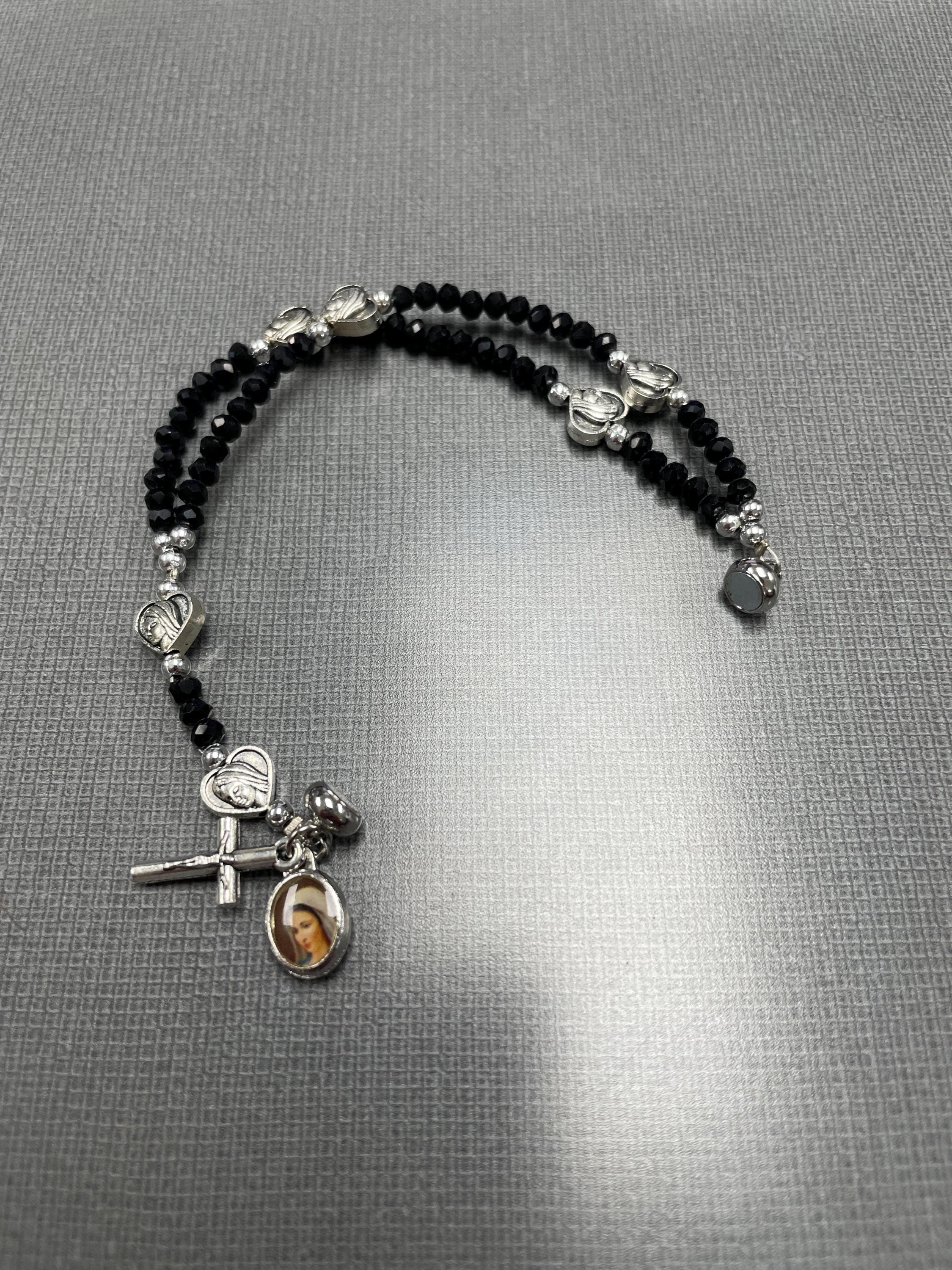 Beautiful Rosary bracelet (6.3 Inches) W/Magnetic Clasp