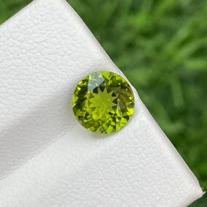 Natural Peridot Loose Gemstone Round Shape, Weight 2.05 Cts, slightly included, August Birthstone, Size 7.9 x 7.9 x 5 mm For jewellery