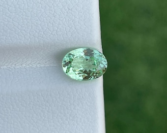Piedra preciosa suelta de granate verde tsavorita natural, limpia a simple vista, forma ovalada, peso 1,20 cts, tamaño 7,5 x 5,5 x 3,6 MM, tsavorita para joyería.