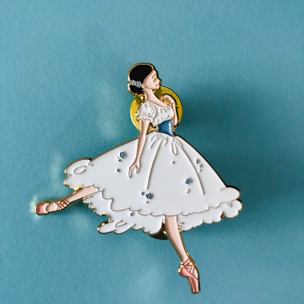 Shipping cost only in Corona virus term / wholesale available / Ballerina Ballet enamel pins (Title : Giselle)