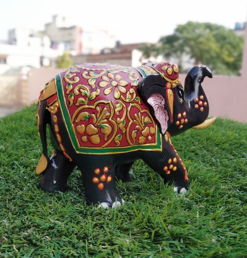 Bedroom L X W X H 14 X 7 X 10 CM Elephant With Trunk Up In Wooden Multi color Hand carved Gifts /& Animal Figurines Decor Living