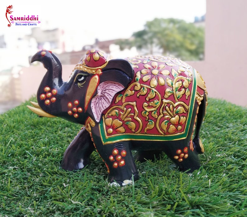 Bedroom L X W X H 14 X 7 X 10 CM Elephant With Trunk Up In Wooden Multi color Hand carved Gifts /& Animal Figurines Decor Living