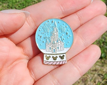 Disney Pins/ Disney Castle Pin/ Castle Snowglobe Pin/ Collectibles Disney Pin