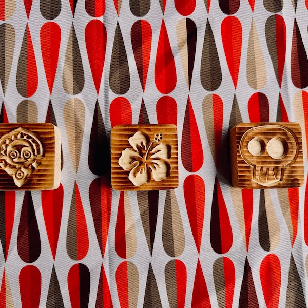 Decorative Tiki Molding Blocks