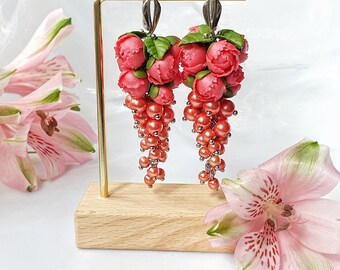 Pivoine cluster earrings, gift idea for women. Long dangling earrings. Birthday gift for mom or girlfriend, summer jewelry.