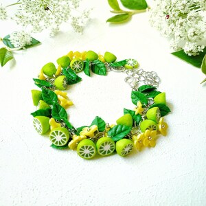 Armband limoenschijf: polymeerklei sieraden citrusvruchten