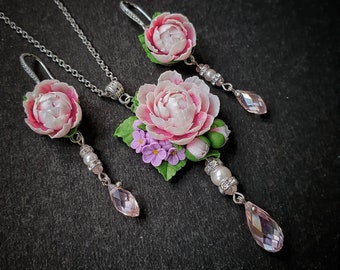 Pfingstrose Schmuckset. Geschenkidee für Frauen. Rosa Blüten Ohrringe und Halskette. Hochzeit Schmuck-Set.