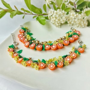 Pulseira de Frutas Laranja: Joias Cítricas de Argila Polímera