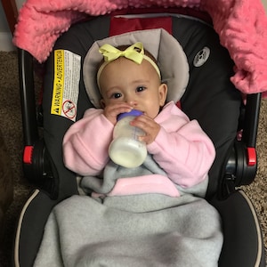 Car Seat Blanket / Stroller Blanket with Sleeves and Pocket