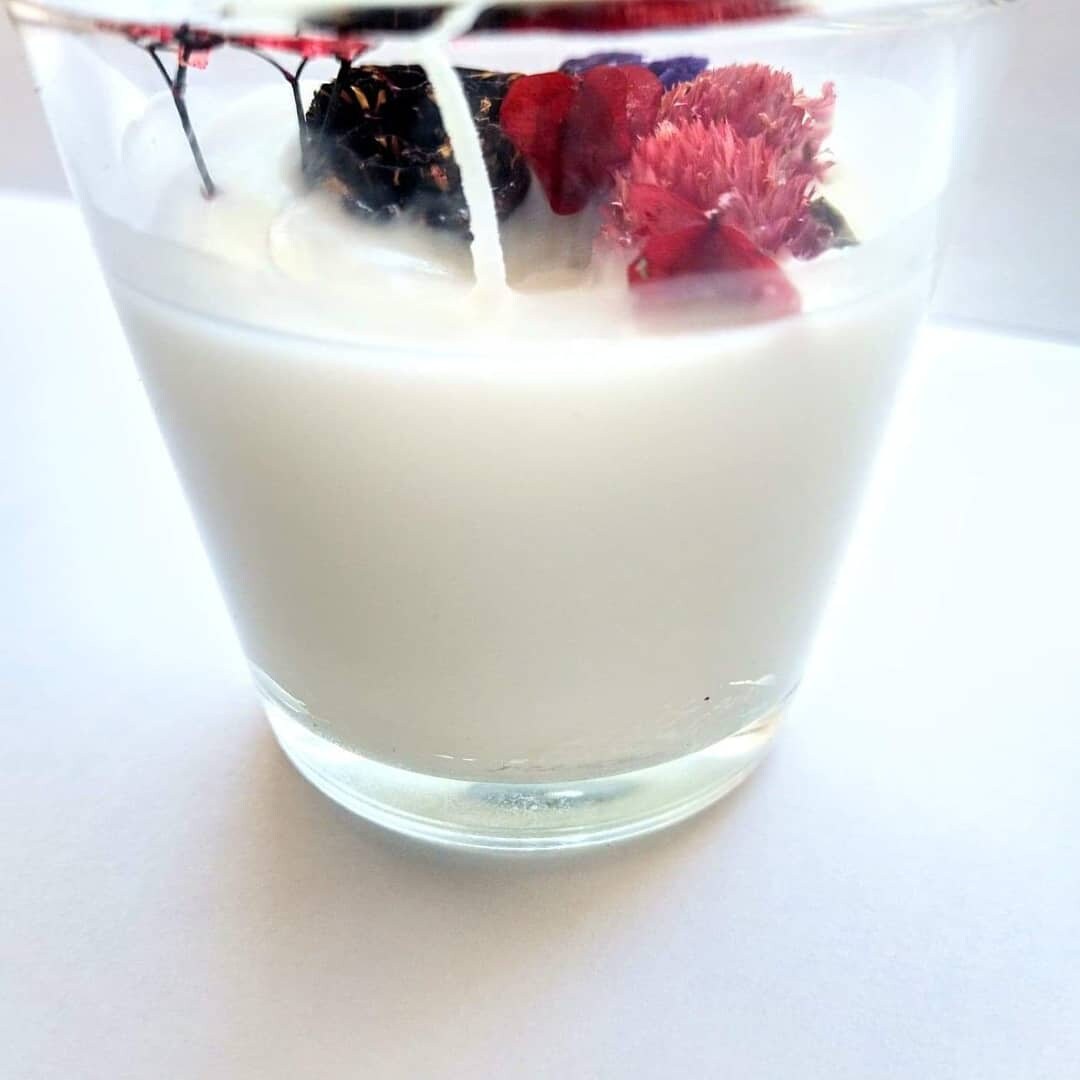 Bougie Parfumée Aux Fleurs Sèchées Senteur Bergamote