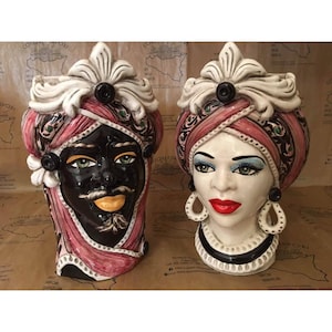 Caltagirone ceramic Moor&#39;s Head - approx. 28 cm high (1 unit) With Man or Woman Option, Burgundy frieze and background