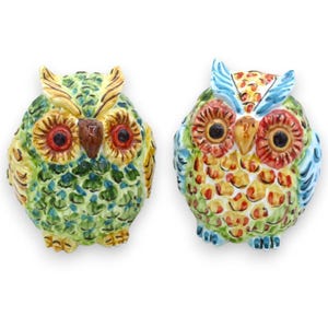 Caltagirone Ceramic Hedgehog Owl, approx. 11 cm high - multi-coloured plumage, random colour (1 unit)