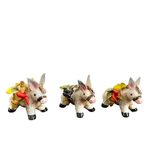 U sciccariaddu Burro con fruta en cerámica hecha a mano modelo pequeño 9x8 cm