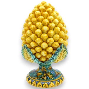 Pomme de pin sicilienne avec feuilles d'acanthe en céramique sicilienne, 5 options de taille (1pc) Jaune avec feuilles et base à