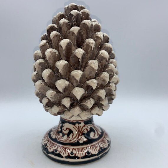 Sicilian ceramic pine cone of Caltagirone cm 22 made entirely by hand