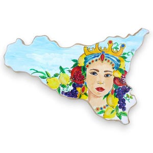 Wooden cutting board in the shape of Sicily, rounded at the sides, also to be hung, h 24 cm x w 35 cm approx., hand-painted, Sicilian Woman