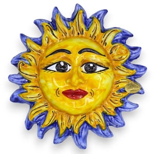 Sun with colored rays, in Caltagirone ceramic, H 18 x 18 cm approx. (1 unit) Six color options